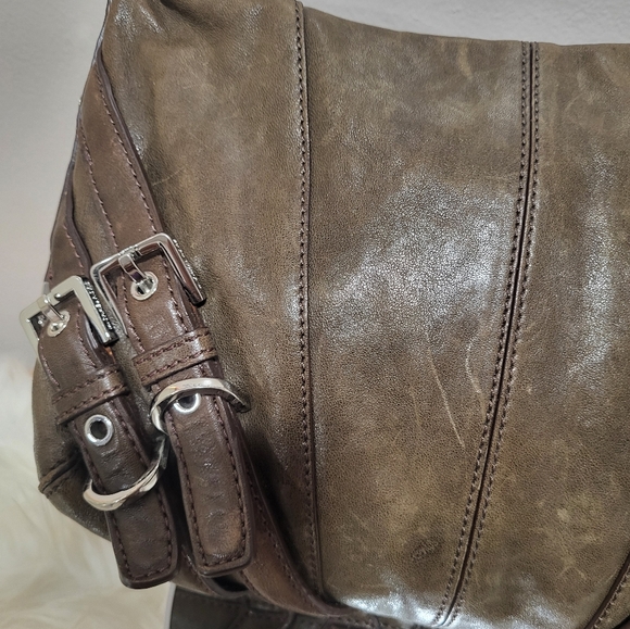 Very good condition used Michael kors Saddle shoulder bag - Picture 3 of 15